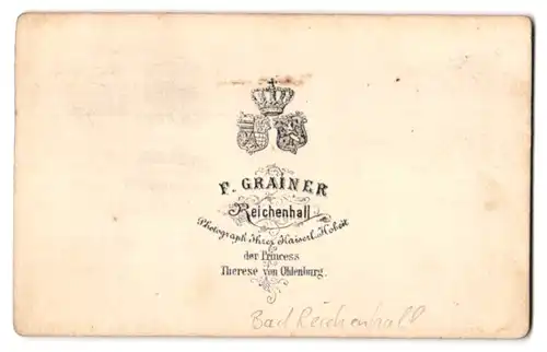 Fotografie F. Grainer, Reichenhall, Ansicht Bad Reichenhall, Einzelstehendes Haus im Ort