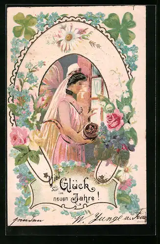 Präge-AK Dame mit Füllhorn von Hufeisen umrahmt