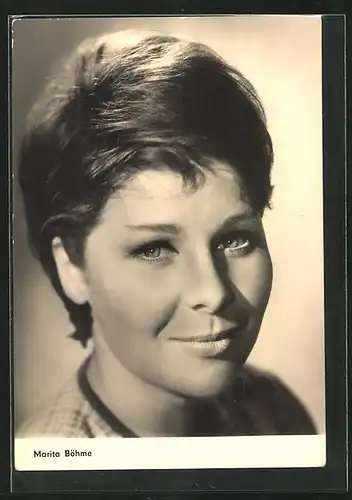 AK Schauspielerin Marita Böhme mit freundlichen Lächeln
