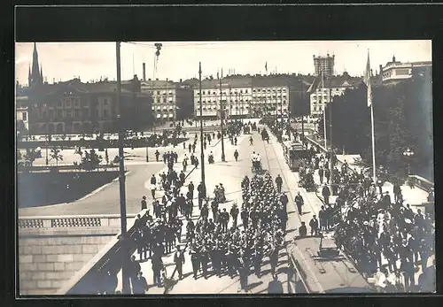 AK Stockholm, Vaktparaden pa Norrbro