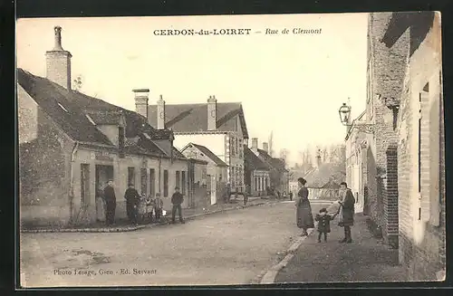 AK Cerdon-du-Loiret, Rue de Clemont, Strassenpartie