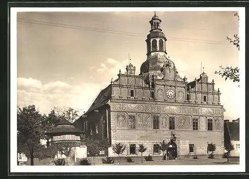 AK Mies, Rathaus mit Sgrafitto Verzierungen