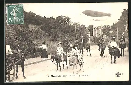 AK Montmorency, En route pour la forêt, Zeppelin überfliegt Ortschaft