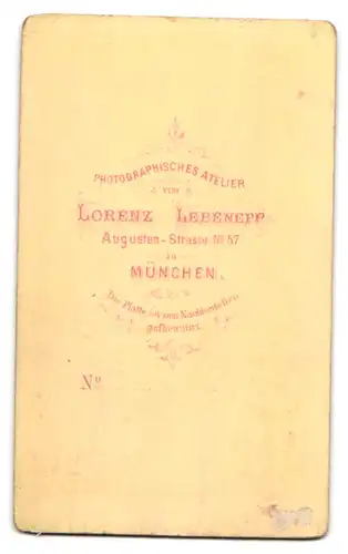 Fotografie Lorenz Lebenepp, München, Augustenstr. 57, Portrait bildschönes Mädchen mit langem Haar im Samt-Kleid