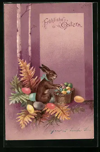 AK Fröhliche Ostern, Osterhase mit Körben voller buntgefärbter Eier