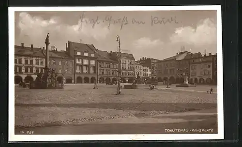 AK Trautenau / Trutnov, am Ringplatz