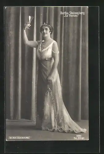 AK Opernsängerin Hertha Stolzenberg in La Traviata