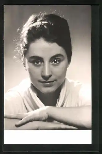 AK Opernsängerin Maria Alexander mit bezauberndem Blick