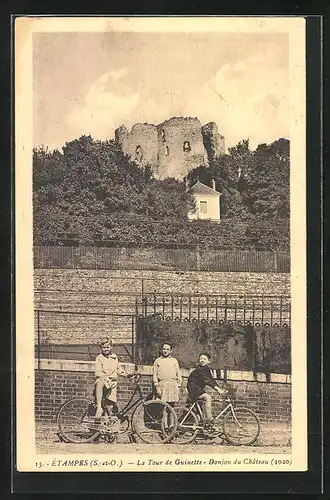 AK Etampes S. et O., La Tour de Guinette, Donjon du Chateau