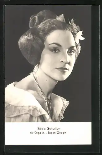 AK Opernsängerin Edda Schaller als Olga in Eugen Onegin