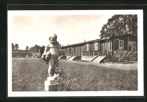 AK Jablunkov, Unterkünfte und kleine Puttenstatue