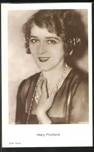 AK Schauspielerin Mary Pickford mit eleganter Halskette