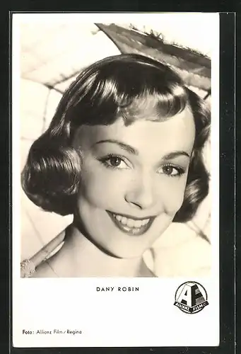 AK Schauspielerin Dany Robin mit bezauberndem Lächeln