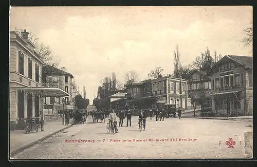 AK Montmorency, Place de la Gare et Boulevard de l'Ermitage