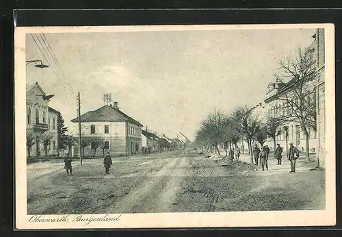 AK Oberwarth, Stadtplatz mit Soldaten