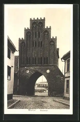AK Wismar, Blick zum Wassertor