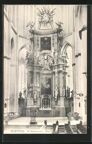 AK Rostock, Innenansicht der St. Marienkirche mit Altar