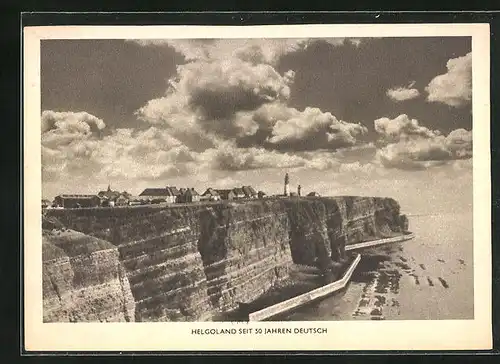 AK Helgoland, Küstenpartie mit Ortsansicht