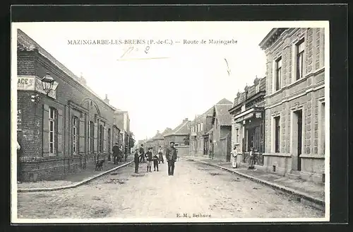 AK Mazingarbe-les-Brebis, Route de Mazingarbe