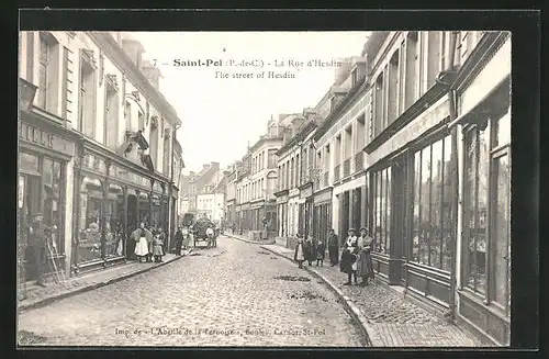 AK Saint-Pol, La Rue d`Hesdin