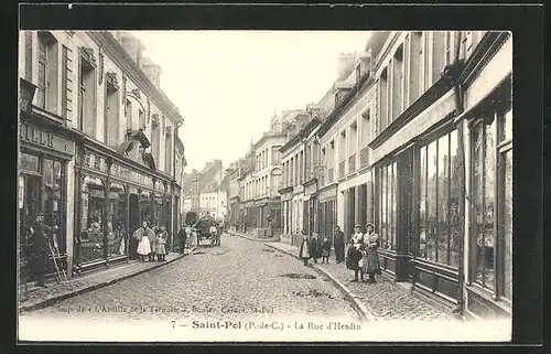 AK Saint-Pol, La Rue d`Hesdin