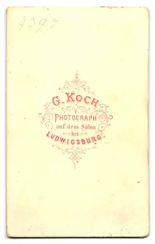 Fotografie G. Koch, Ludwigsburg, Junger Mann in Anzug mit Krawatte