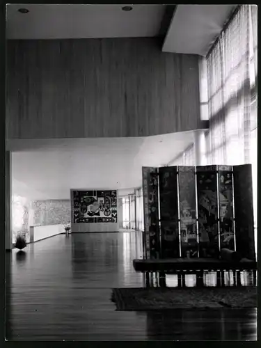 5 Fotografien Lothar Winkler, Berlin, Ansicht Brasilia, Capela do Palacio Alvorada, Entwurf: Architekt Oscar Niemeyer