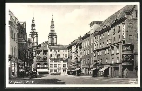 AK Liegnitz, Strasse Ring mit Geschäften