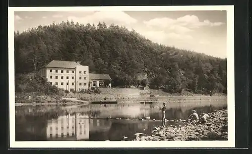 AK Cervena nad Vltavou, Pazourkova Restaurace, Pension, Hotel