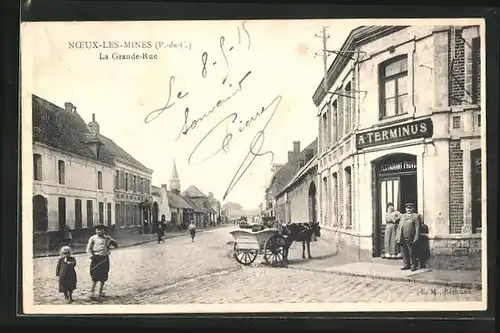 AK Noeux-les-Mines, La Grande-Rue, Strassenpartie