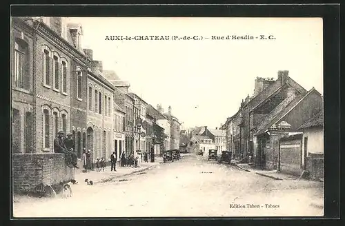 AK Auxi-le-Chateau, Rue d'Hesdin