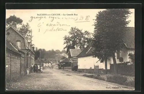 AK Boubers-sur-Canche, La Grande Rue