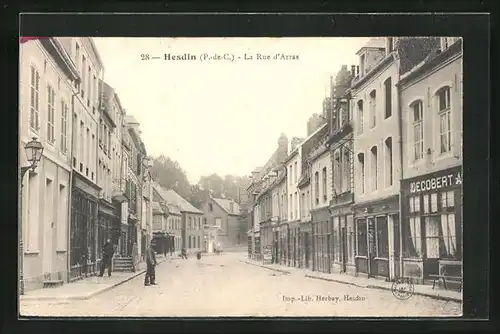 AK Hesdin, La Rue d`Arras, Strassenpartie