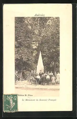 AK Audruicq, Le Monument du Souvenir Francais