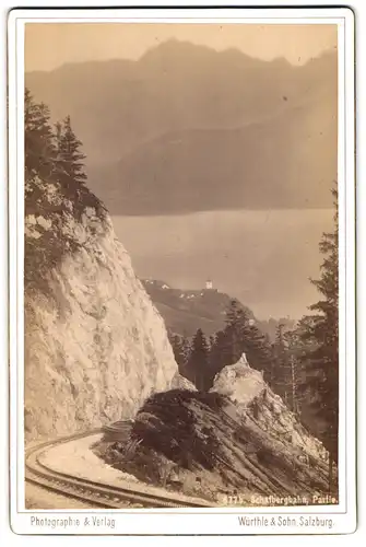 Fotografie Würthle & Sohn, Salzburg, Ansicht St. Wolfgang, Strecke der Schafberbahn mit Blick auf den Ort