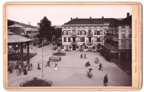 Fotografie Römmler & Jonas, Dresden, Ansicht Pyrmont, Blick auf den Brunnenplatz und Brunnenstrasse