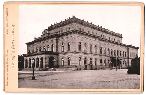 Fotografie J. Nöhgring, Lübeck, Ansicht Braunschweig, Partie am Hoftheater