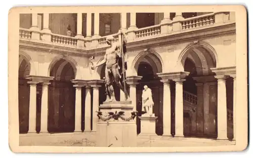 Fotografie unbekannter Fotograf, Ansicht Mailand, Pinacoteca di Brera, Monument di Napoleonet