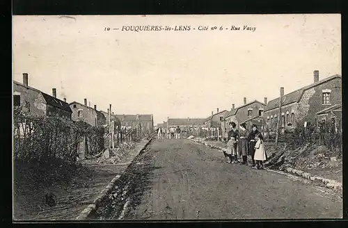 AK Fouquières-lès-Lens, Rue Vassy