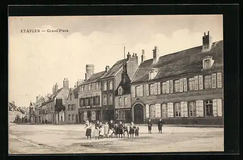 AK Etaples, Grand`Place