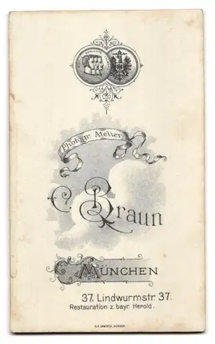 Fotografie C. Braun, München, Lindwurmstrasse 37, Junges Geschwisterpaar mit traditioneller Kleidung