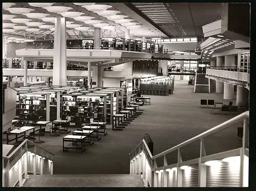 Fotografie unbekannter Fotograf, Ansicht Berlin, Innenansicht der Staatsbibliothek, Potsdamer Strasse 33