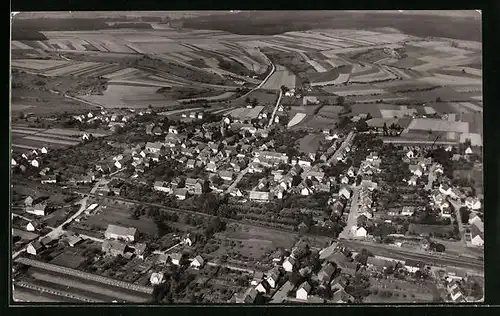 AK Weimar /Kr. Kassel, Fliegeraufnahme der Stadt