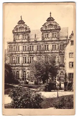 Fotografie unbekannter Fotograf, Ansicht Heidelberg, Schlosshof und Kirche des Heidelberger Schlosses