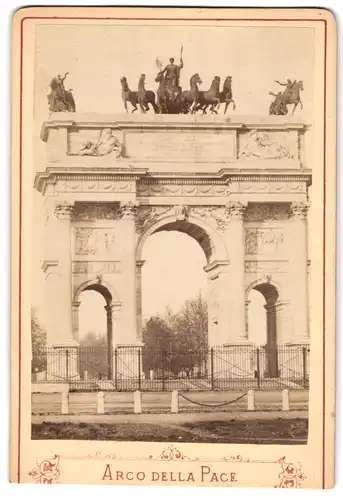 Fotografie unbekannter Fotograf, Ansicht Mailand, Blick auf den Arco della Pace
