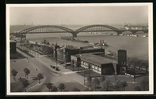 AK Düsseldorf, Rheinterrassen-Restaurant und Rheinbrücke