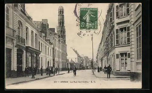 AK Arras, La Rue Gambetta