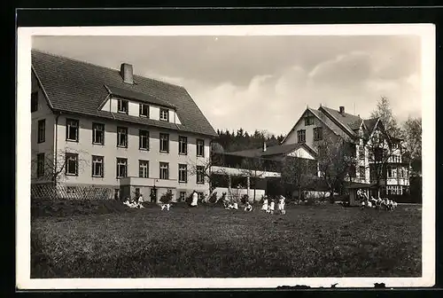 AK Elend / Harz, Kinder vor dem Kindererholungsheim Waldhöhe