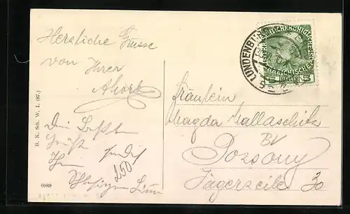 AK Lundenburg, Stadtplatz mit Kirche