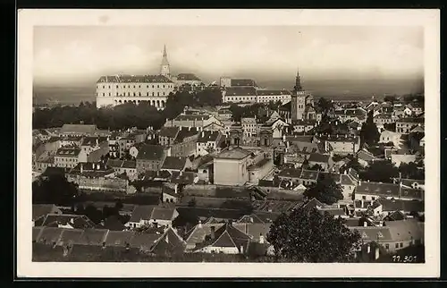 AK Nikolsburg N. D., Teilansicht mit Schloss Dietrichstein